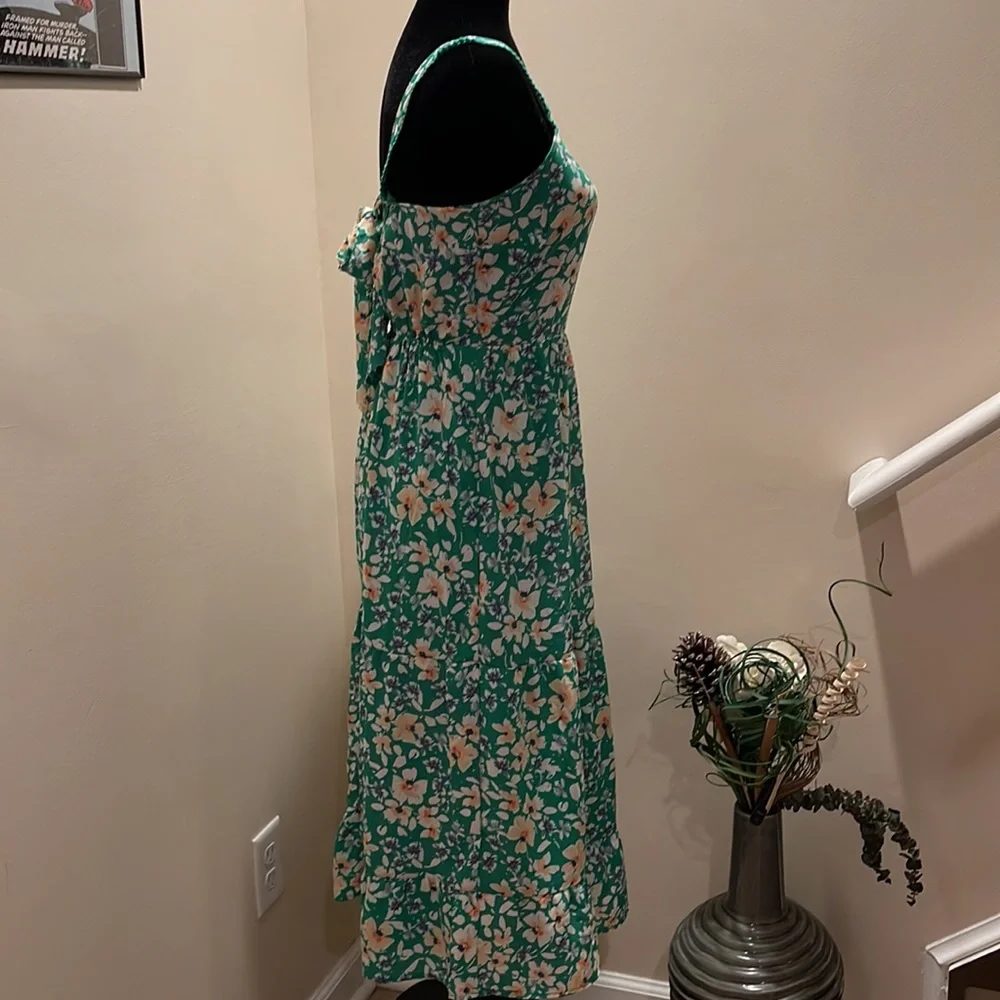 NWOT- Jessica Simpson Summer Dress - Picture 5 of 10